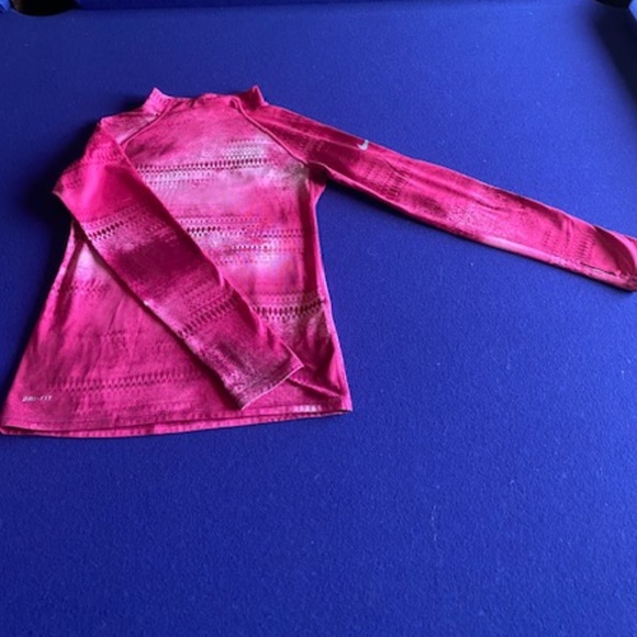 Nike Dri Fit Long Sleeve Pink Shirt Girls Size Large - Picture 3 of 5